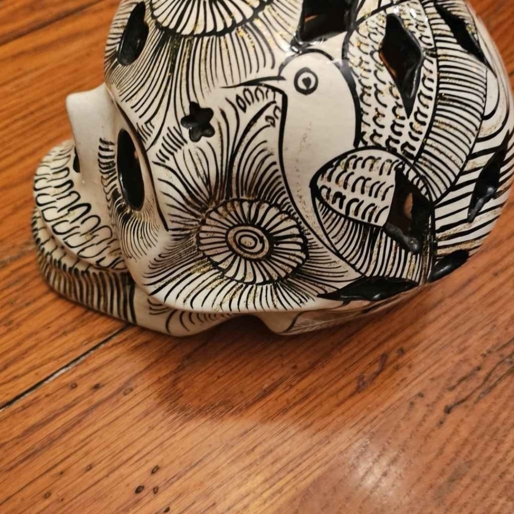 Decorative Skull with Black Patterns - Picture 4 of 4